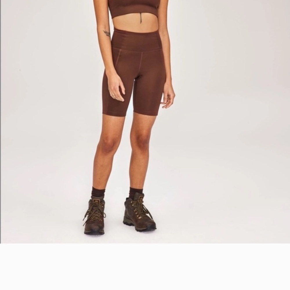 Girlfriend Collective Cocoa Bike Shorts Sz M